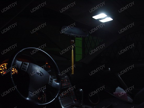 Infiniti - G35 - white - led - map - reading - lights - 1